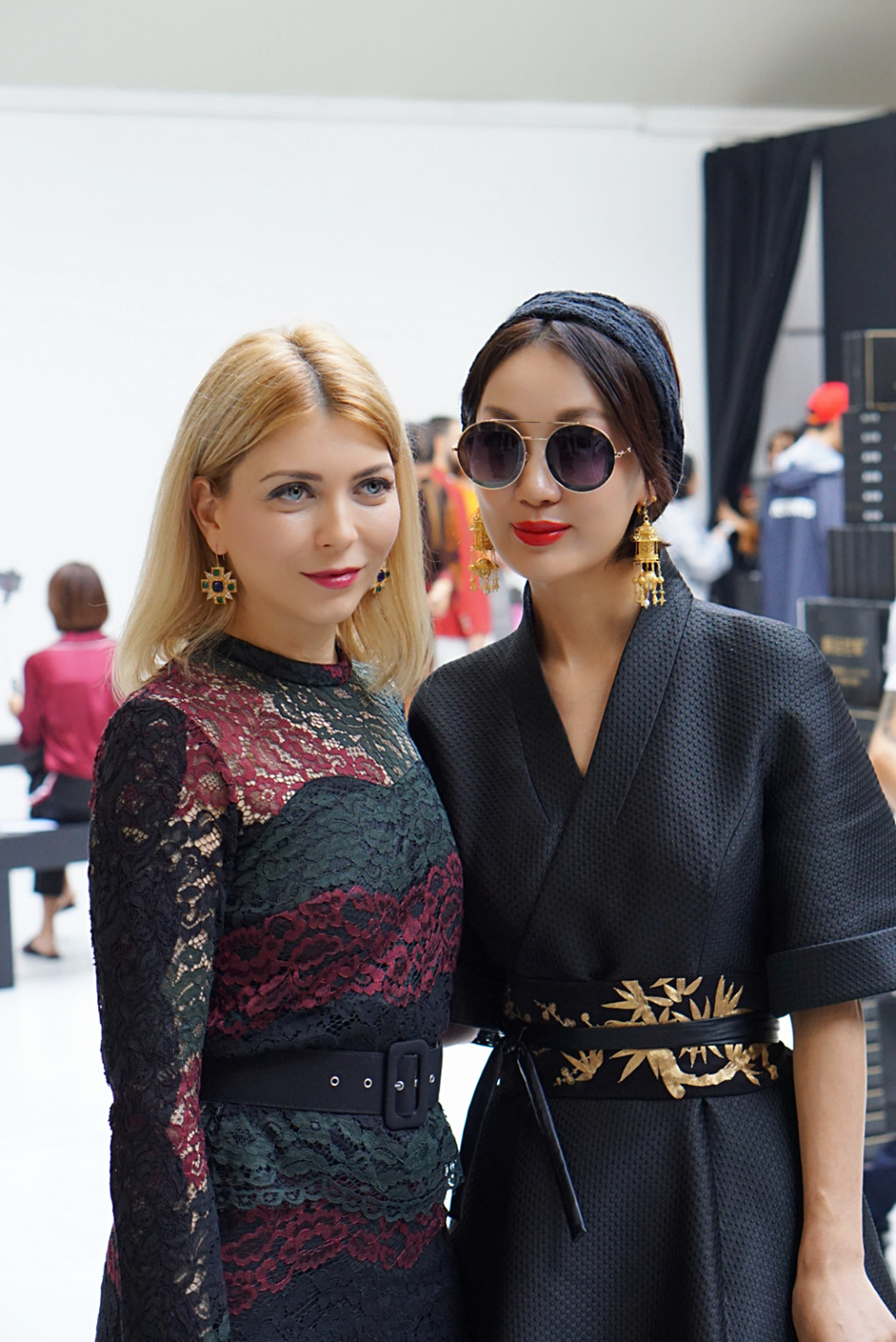 Yuliya Savytska and designer Xiong Ying of Heaven Gaia at Alexstorm Fashion Show