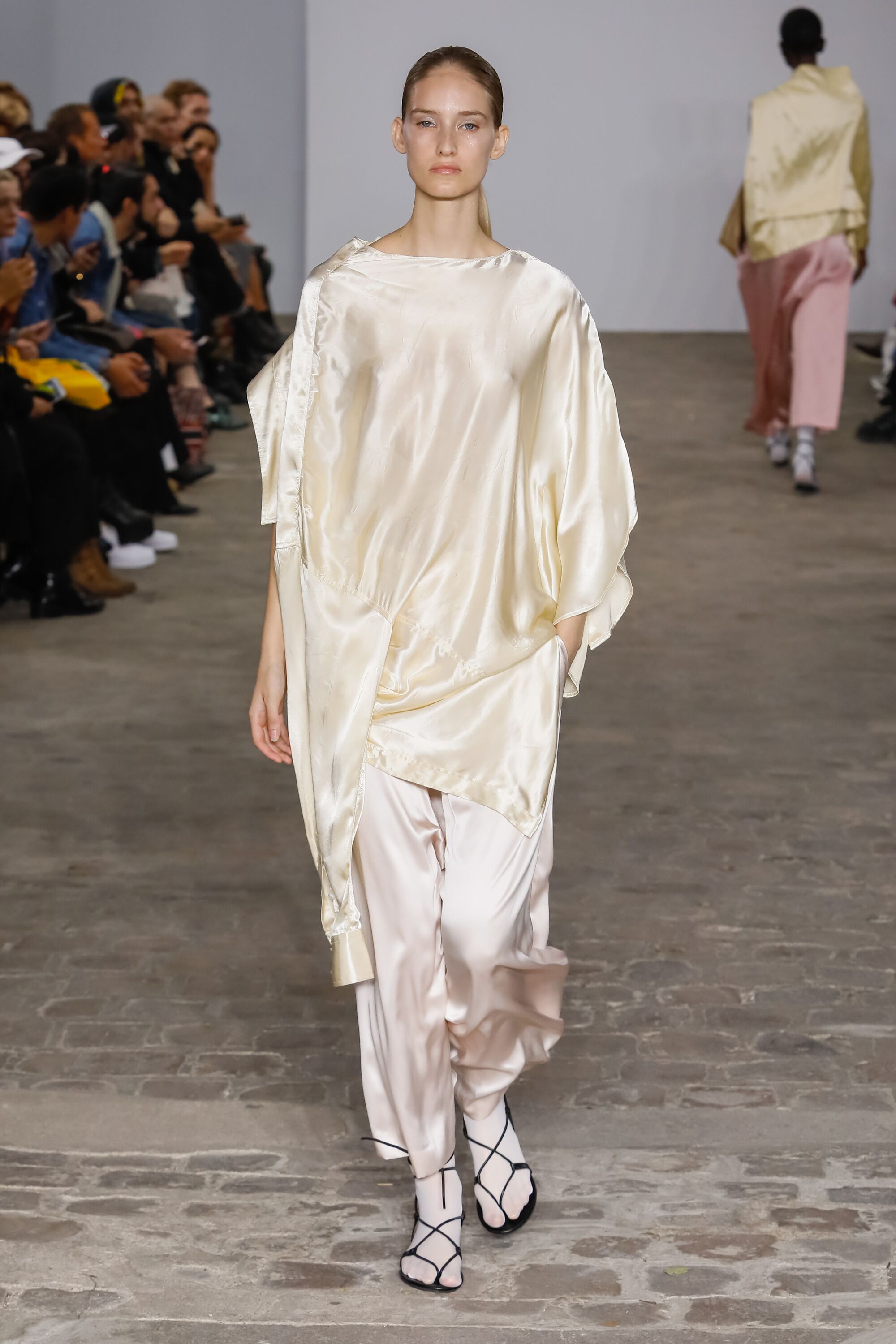 MOOHONG SPRING/SUMMER 2020 - PFW - JOLIMENT